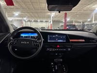 2025 Kia Niro EX FWD