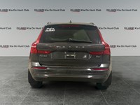 2022 Volvo XC60 B6 AWD Momentum