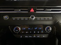 2024 Hyundai Elantra Luxury IVT