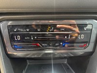 2024 Volkswagen Tiguan Comfortline i CAR PLAY I LEATHERI LANE KEEPI