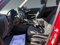 2023 Kia Soul EX  / LOW KM/ OFF LEASE/ CAR PLAY/ CAM