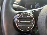 2023 Kia Soul EX  / LOW KM/ OFF LEASE/ CAR PLAY/ CAM