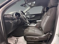 2023 Chevrolet Blazer AWD 4dr LT