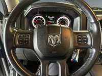 2023 RAM 1500 Classic Express 4x4 Crew Cab 5'7" Box