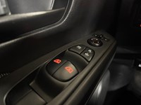 2020 Nissan Kicks S FWD