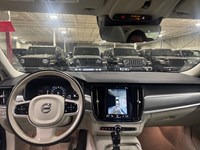 2017 Volvo S90 4dr Sdn T6 Momentum