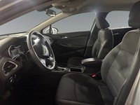 2018 Chevrolet Cruze 4dr HB 1.4L LT w/1SD