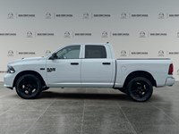 2023 RAM 1500 Classic Express 4x4 Crew Cab 5'7" Box