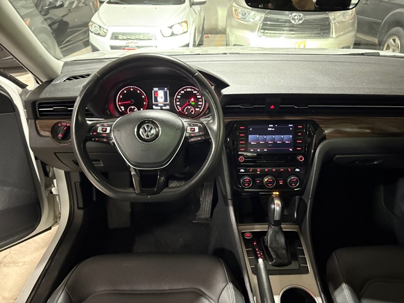 2022 VOLKSWAGEN PASSAT 2.0T Limited