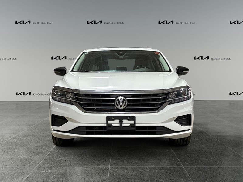 2022 VOLKSWAGEN PASSAT 2.0T Limited