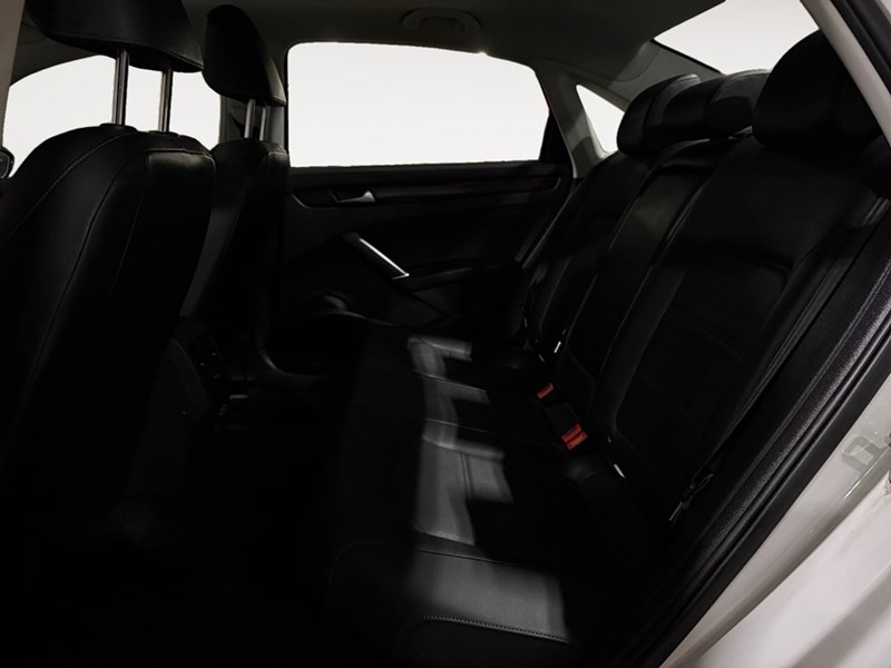2022 VOLKSWAGEN PASSAT 2.0T Limited