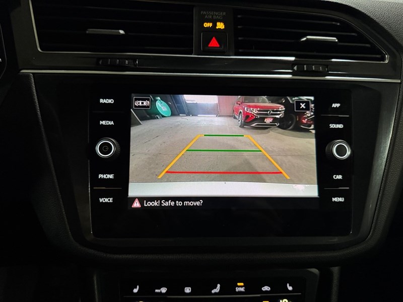 2023 Volkswagen Tiguan Comfortline R-Line Black Edition 4MOTION