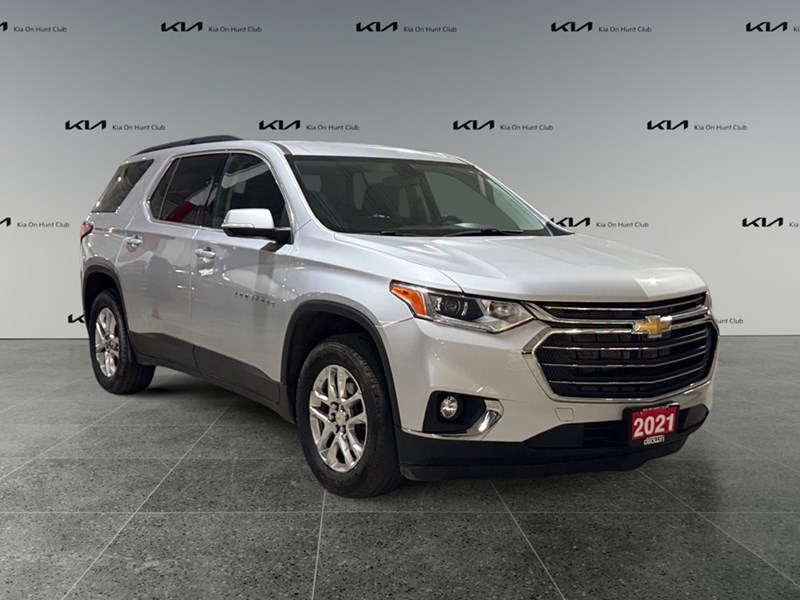 2021 Chevrolet Traverse LT Cloth w/1LT