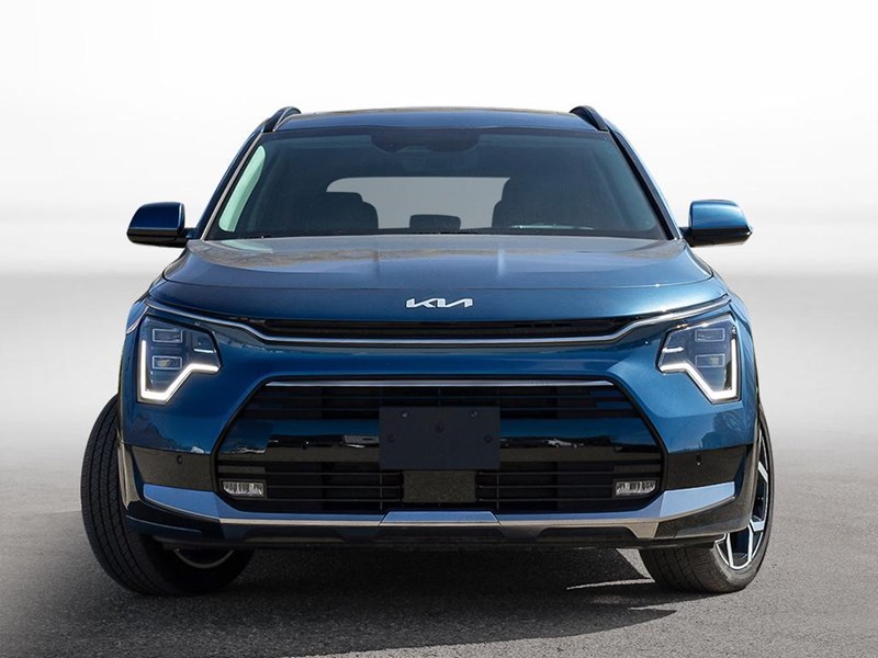2025 Kia Niro SX FWD