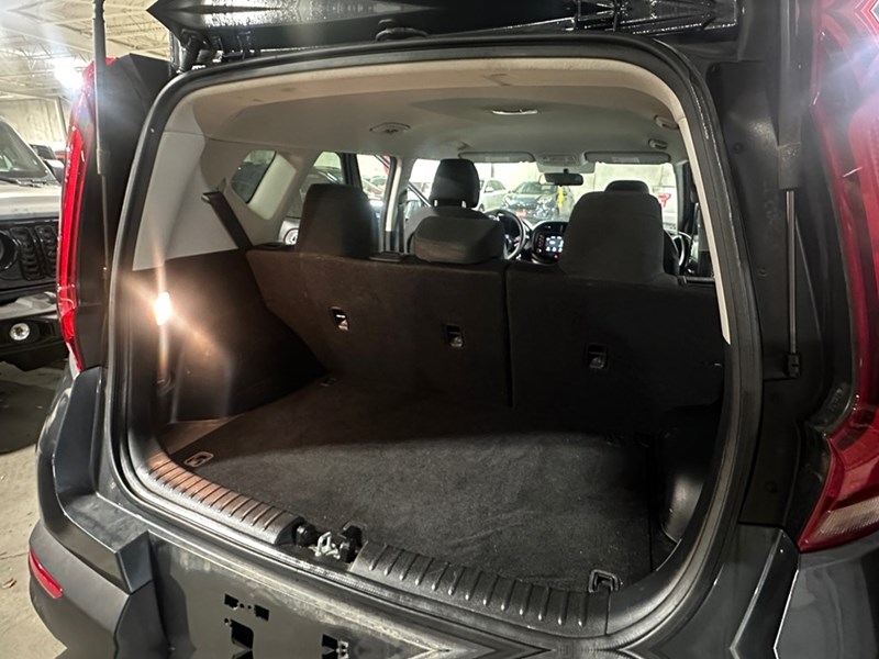 2021 Kia Soul LX IVT