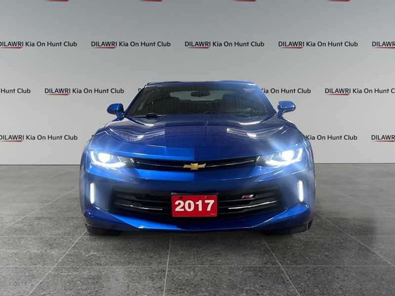 2017 Chevrolet Camaro 2dr Cpe 1LT