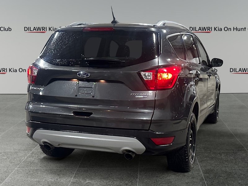 2019 Ford Escape Titanium 4WD