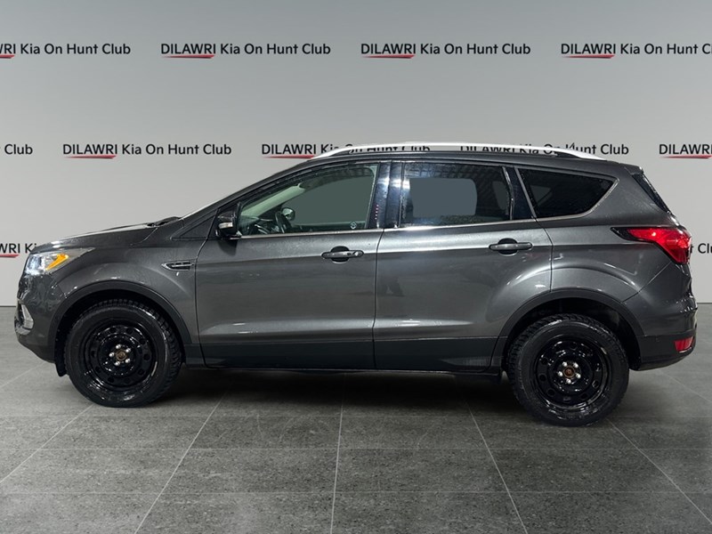 2019 Ford Escape Titanium 4WD