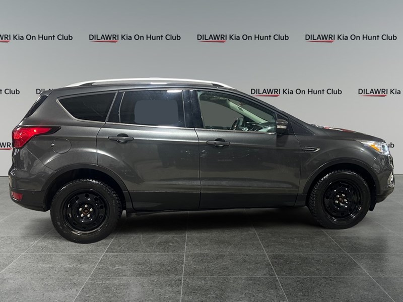 2019 Ford Escape Titanium 4WD