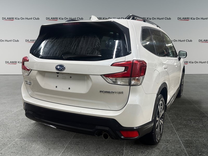 2023 Subaru Forester Limited CVT