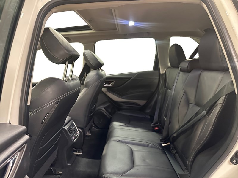 2023 Subaru Forester Limited CVT