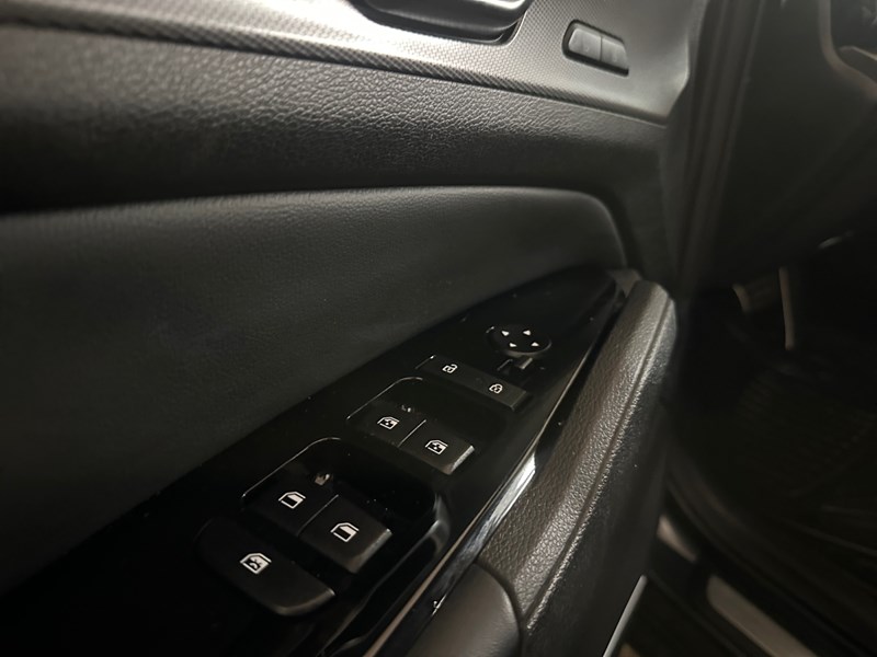 2023 Kia Sportage HEV SX AWD w/Black Interior