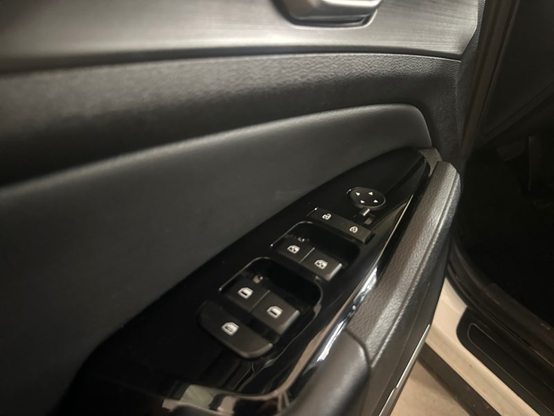 2024 Kia Sportage EX AWD