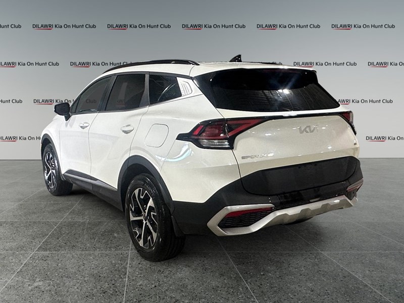 2024 Kia Sportage EX AWD
