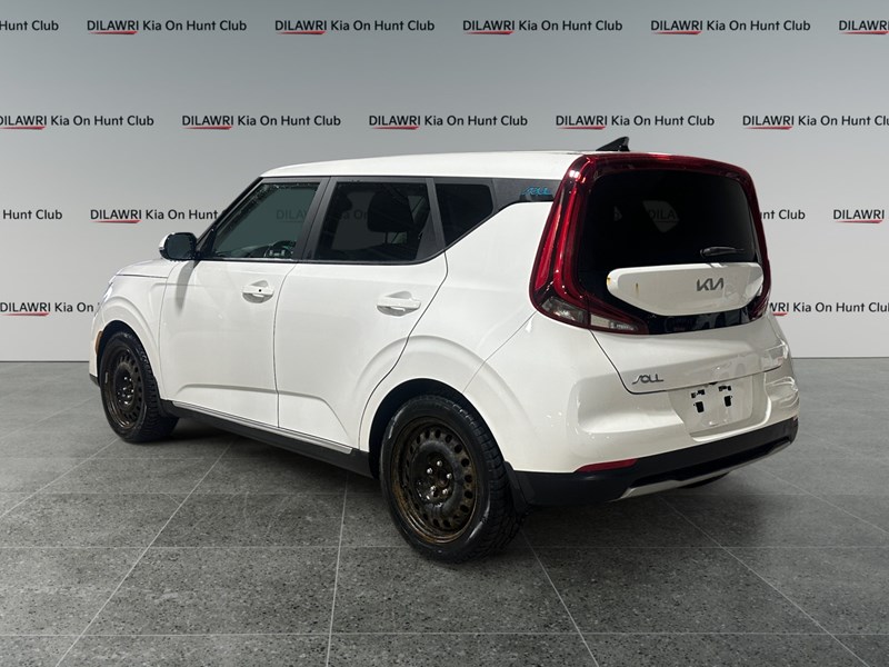 2022 Kia Soul EV EV Limited Auto