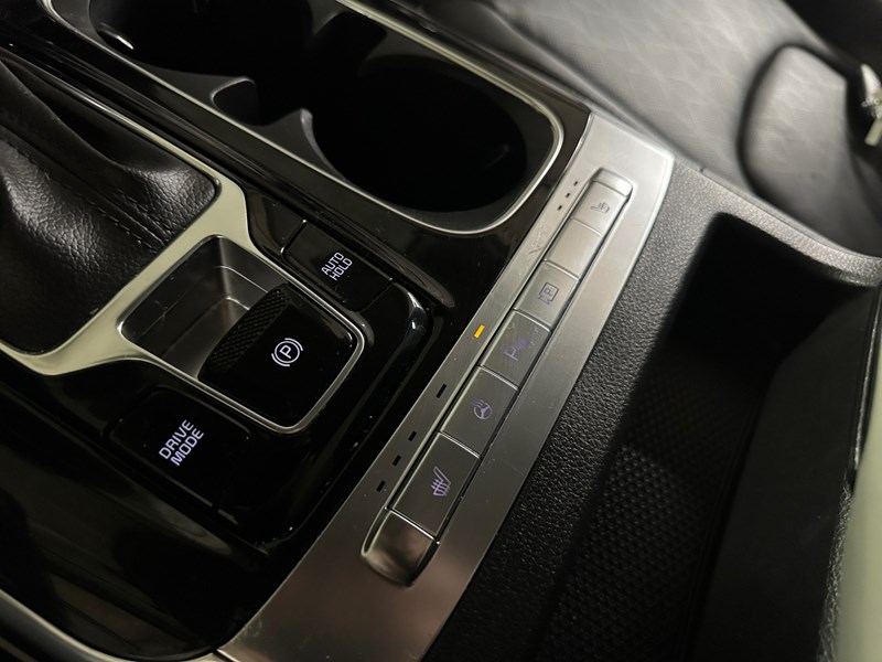 2024 Kia Carnival EX FWD