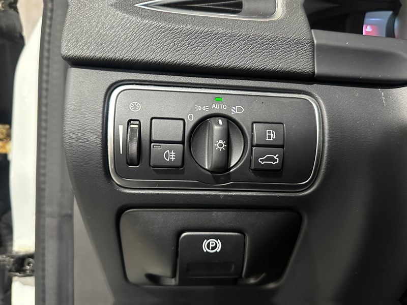 2016 Volvo S60 Cross Country 4dr Sdn T5 Platinum AWD