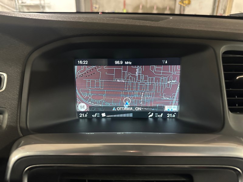 2016 Volvo S60 Cross Country 4dr Sdn T5 Platinum AWD