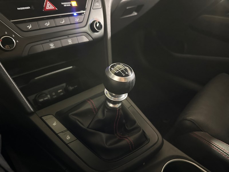 2018 Hyundai Elantra Sport Manual