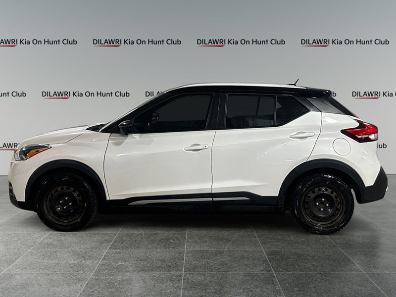2019 Nissan Kicks SR FWD