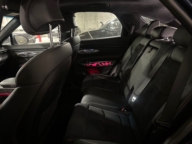 2022 Genesis GV70 2.5T Prestige AWD