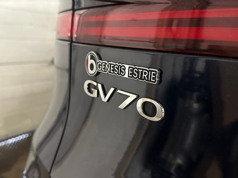 2022 Genesis GV70 2.5T Prestige AWD