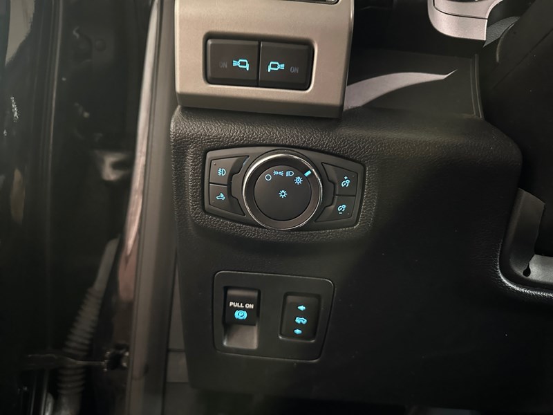 2018 Ford F-150 LARIAT 4WD SuperCrew 6.5' Box