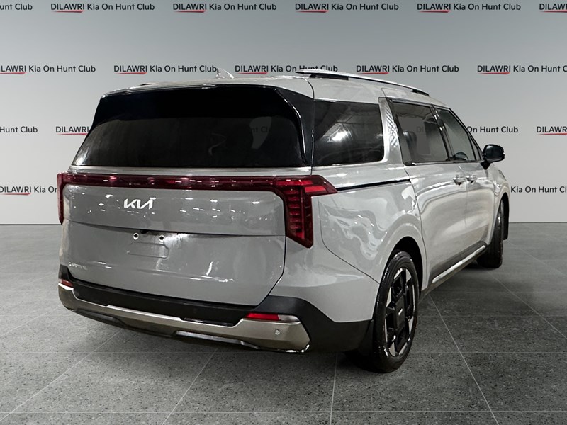 2025 Kia Carnival EX FWD