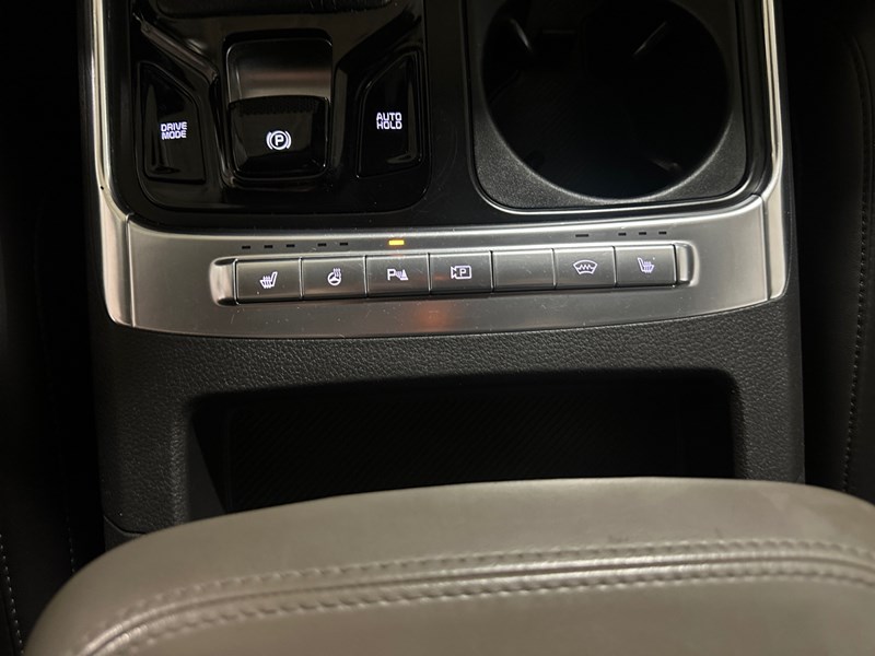 2025 Kia Carnival EX FWD