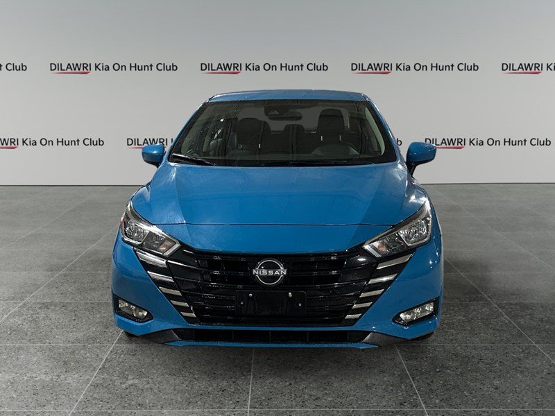 2025 Nissan Versa SV CVT