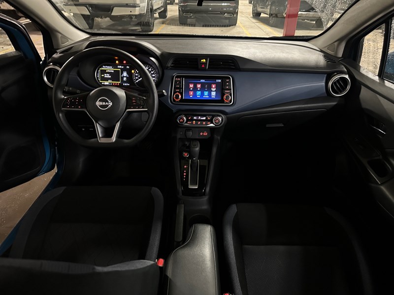 2025 Nissan Versa SV CVT