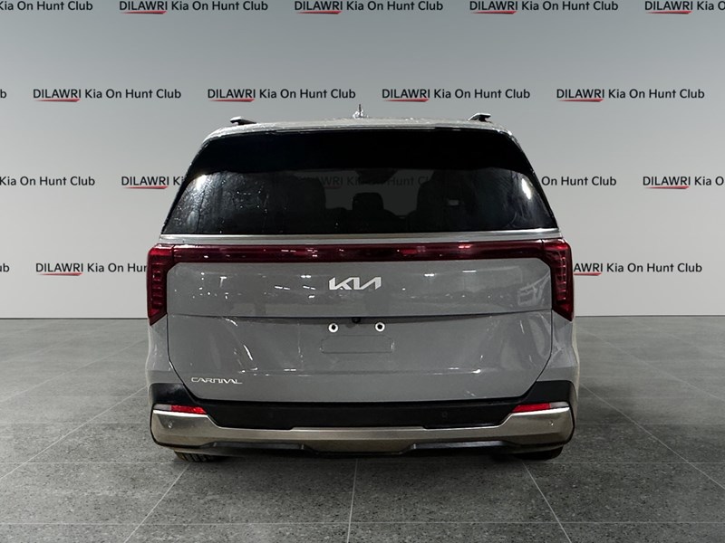 2025 Kia Carnival EX FWD