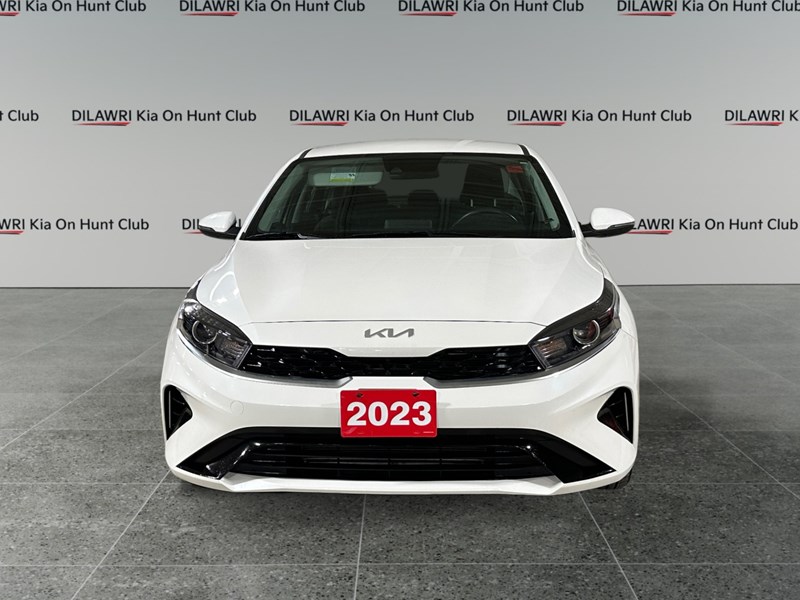 2023 Kia Forte EX IVT