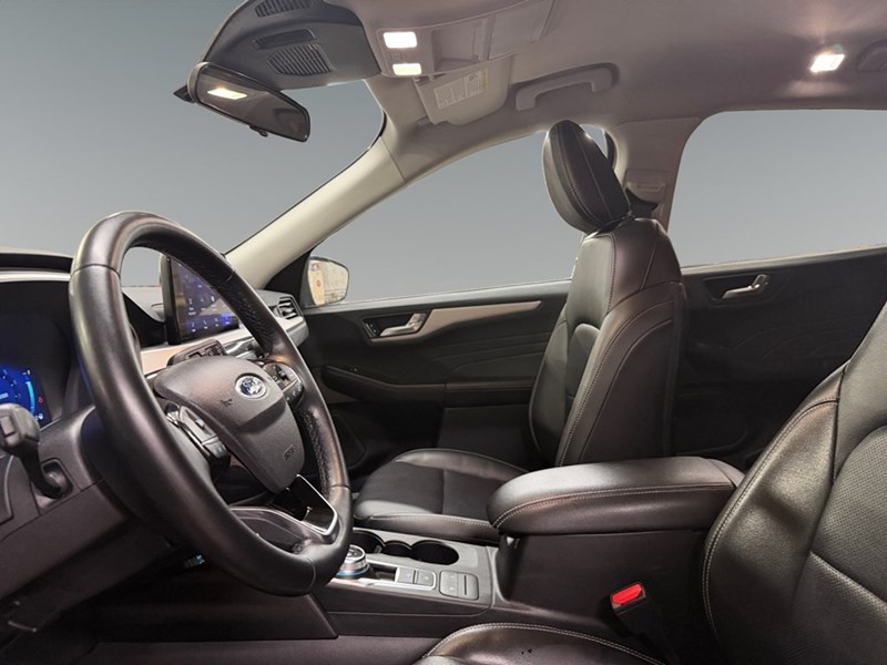2022 Ford Escape SEL AWD