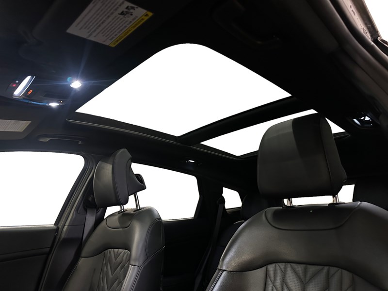 2023 Kia Sportage X-Line Limited AWD w/Black Interior