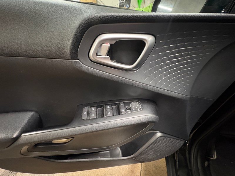 2020 Kia Soul EX IVT