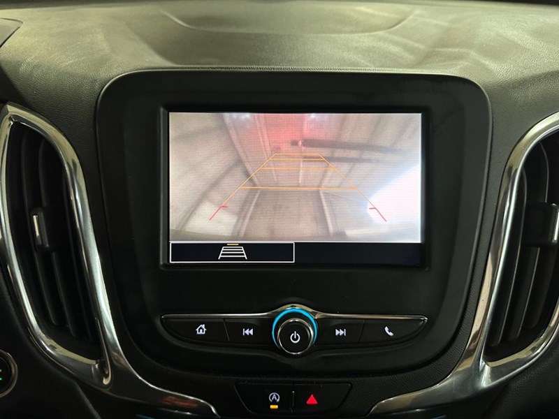 2023 Chevrolet Equinox AWD 4dr LT