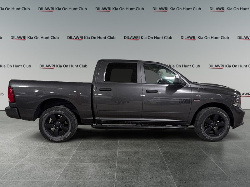 2021 RAM 1500 Classic Express 5.7L Hemi
