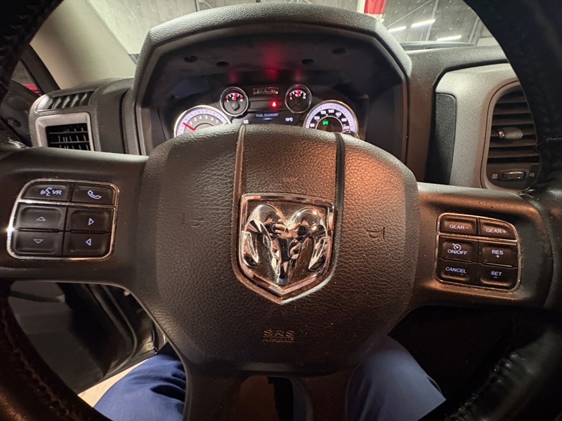 2021 RAM 1500 Classic Express 5.7L Hemi