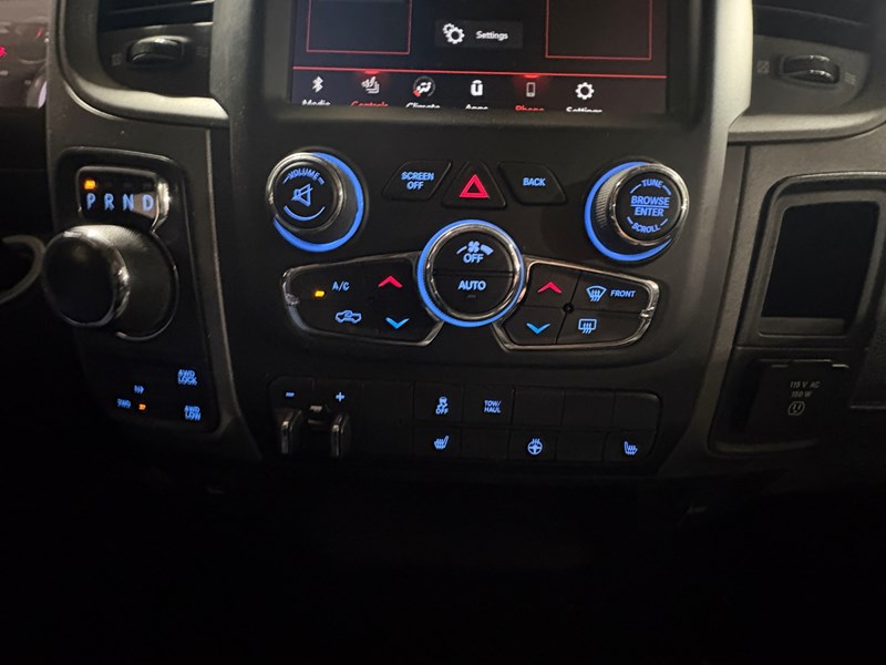2021 RAM 1500 Classic Express 5.7L Hemi